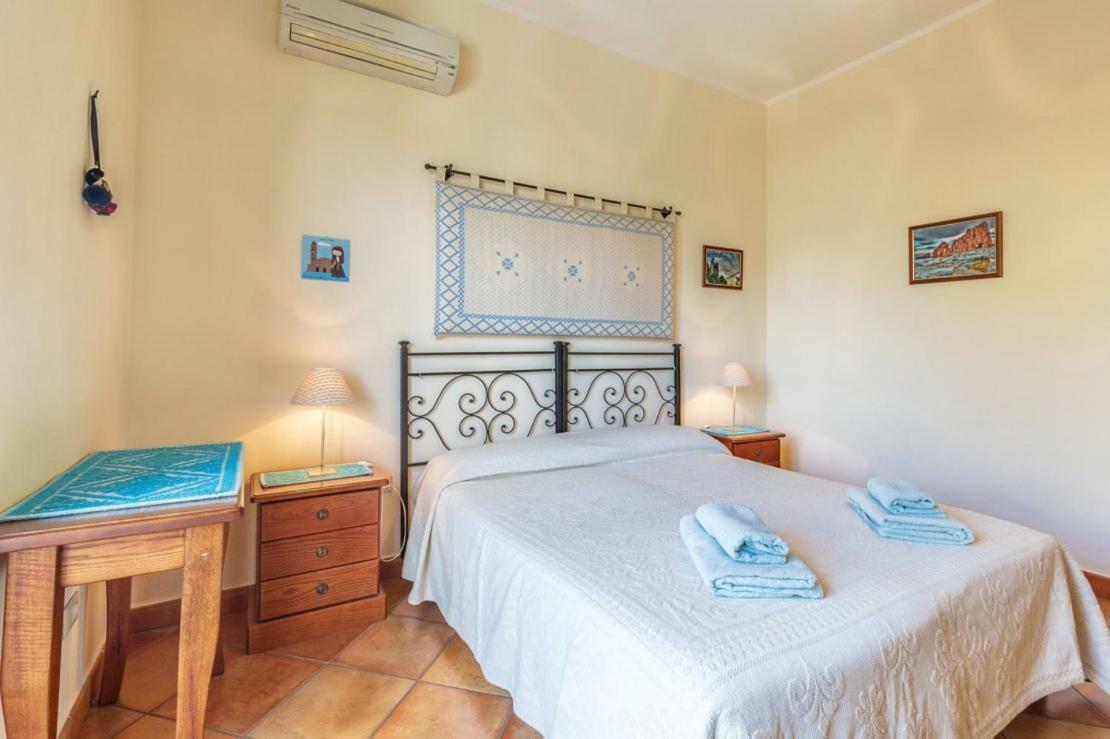 Il Leccio Bed & Breakfast Tortoli Exterior photo